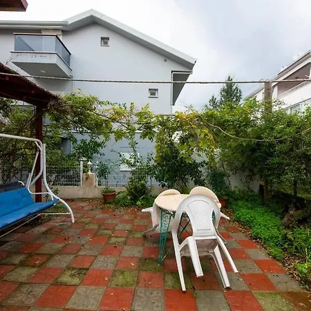 Holiday home Kargi 1